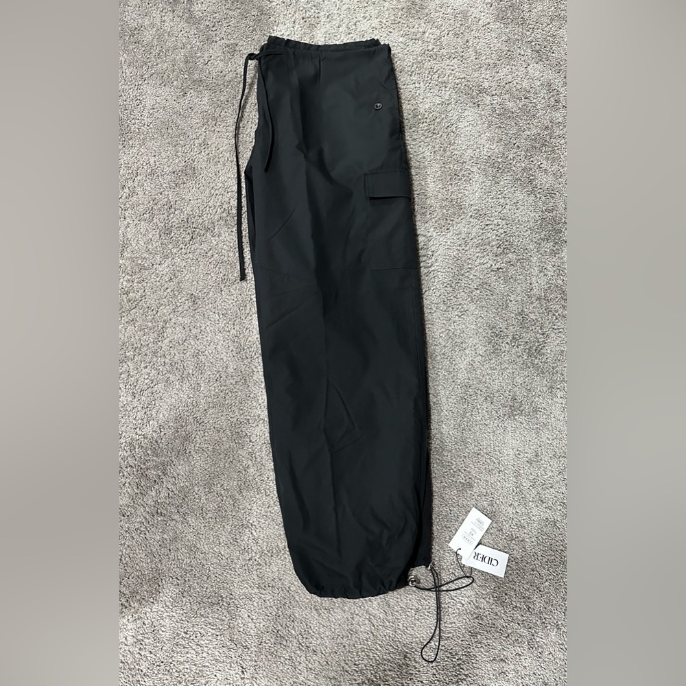 Cargo pants new with tags